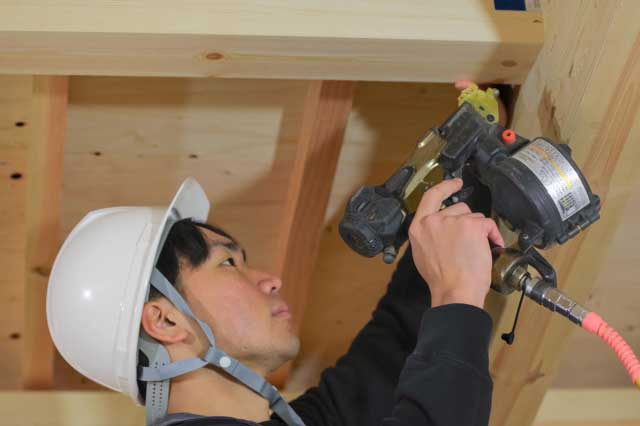 外壁・屋根塗装、雨漏り修理も経験豊富